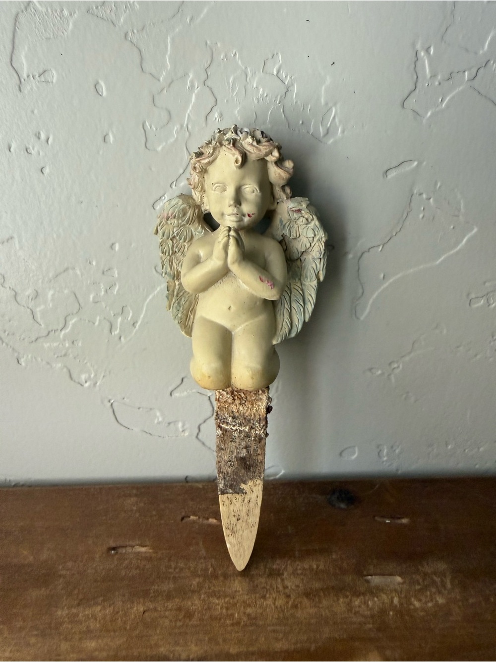 Cherub Wall Angel Accent in Cream - Decorative Faux Floral Accent